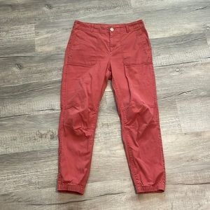Loft size 8 jogger pant in burnt orange!